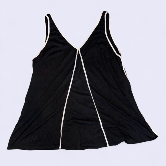 Cicy Bell Black Contrast Trim Tank Top | NEW WITH TAGS 
, Size XL - Picture 3 of 6